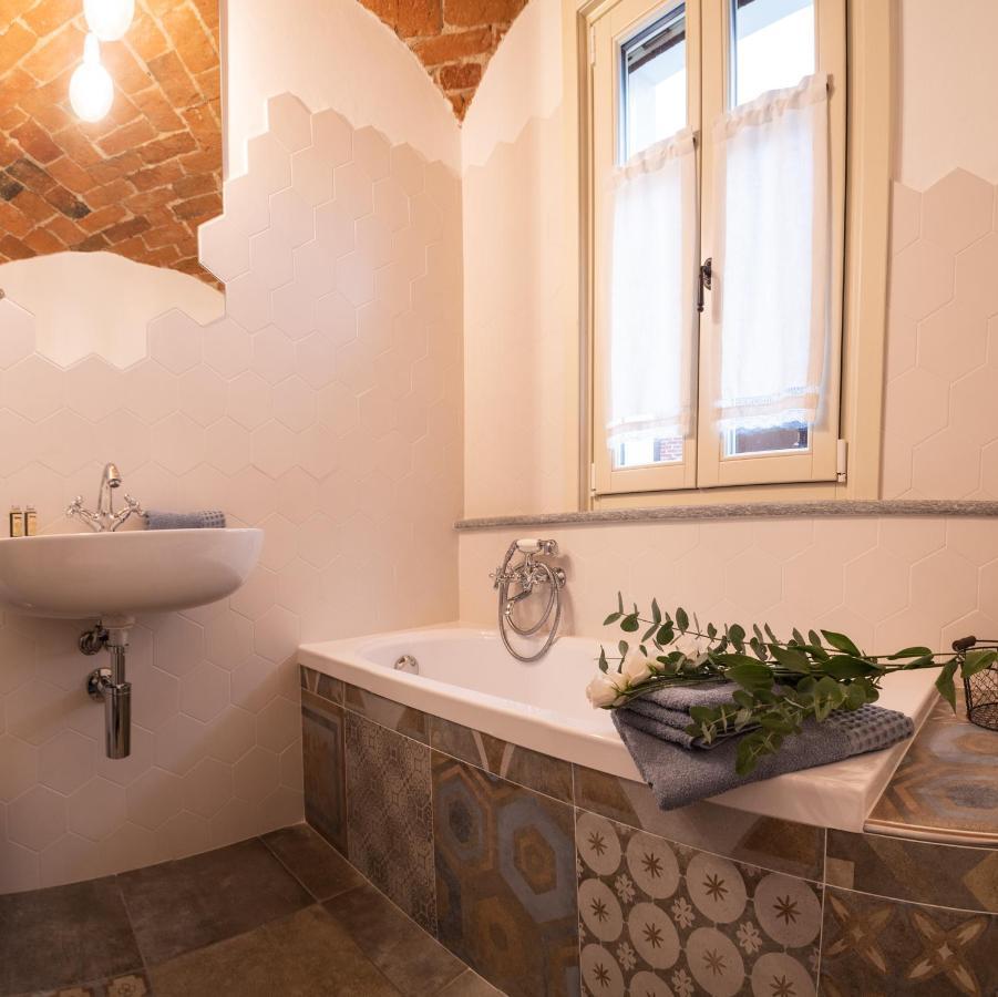 Acini E Rose Apartment Montalenghe Екстериор снимка