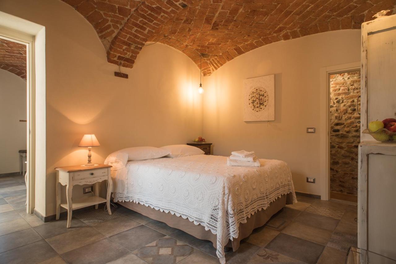 Acini E Rose Apartment Montalenghe Екстериор снимка